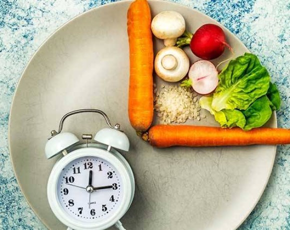 Aralıklı Oruç (Intermittent Fasting) Nedir?