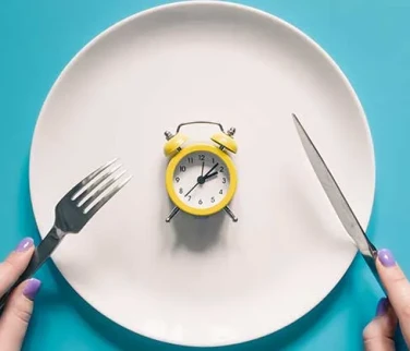 Intermittent Fasting (Aralıklı Oruç) Başlangıç Rehberi