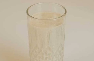 Tarçınlı Elma ve Yulaf Smoothie