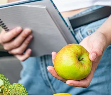 Özel Beslenme Programları: Kişiye Özel Sağlık Rehberi