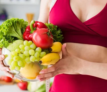 Sporcu Beslenmesi: Performans ve Sağlıklı Kas Kazanımı Stratejileri