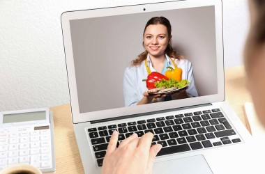 Uzmanlarla Online Diyet: Sağlıklı Beslenme İçin İpuçları