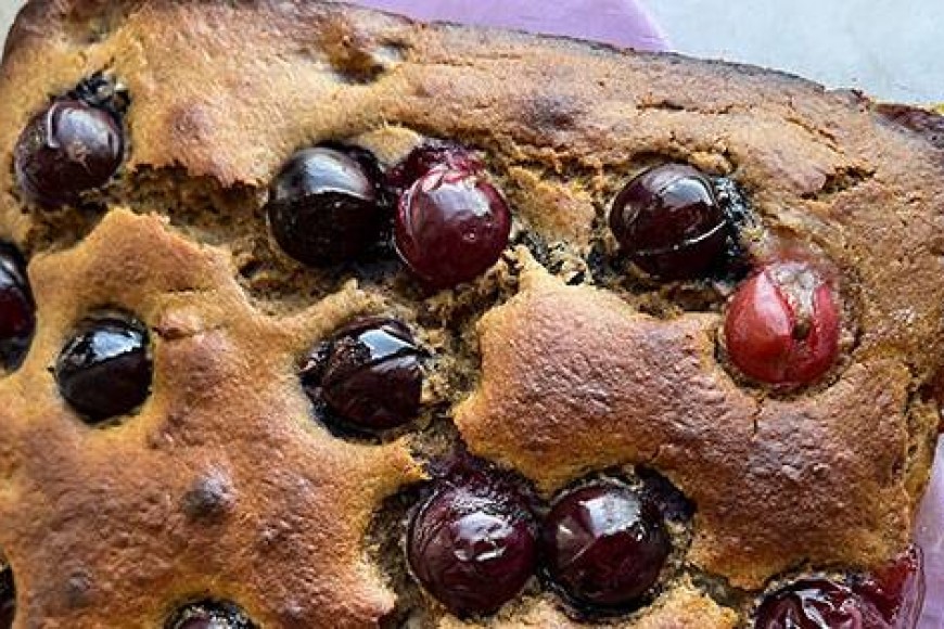 Grape Cake
