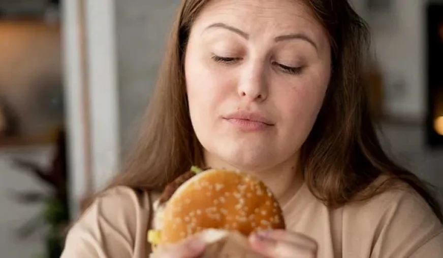 Yeme Bağımlılığı ile Mücadele Etmenin 5 Yolu