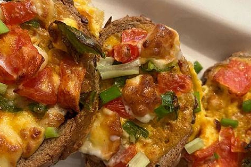 Baked Egg Bread (Yumurtalı Ekmek)